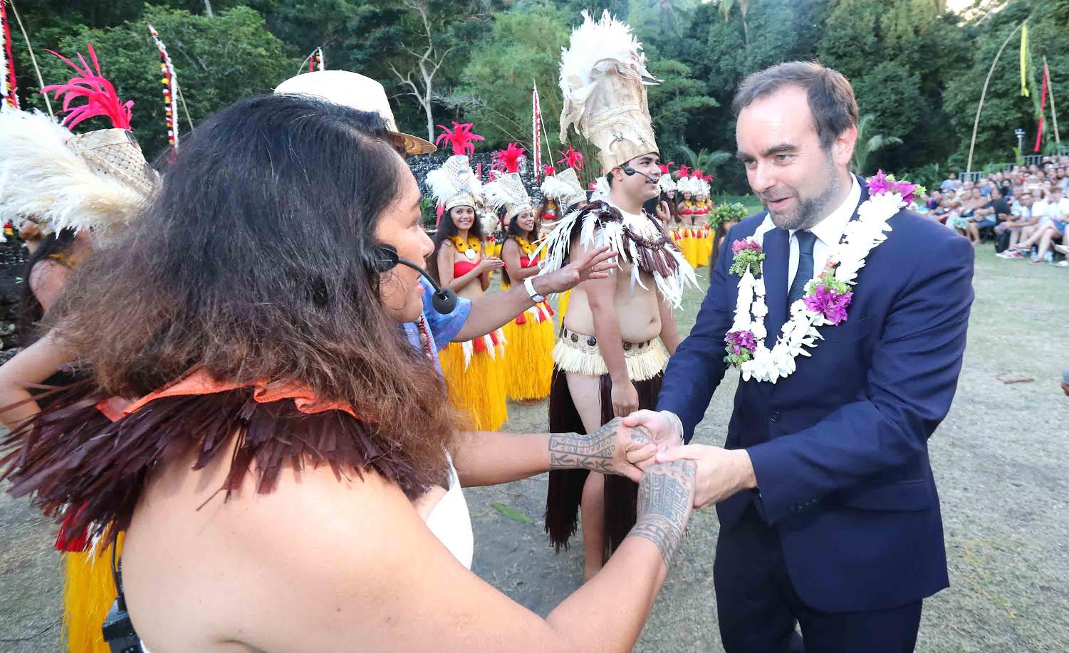 Sébastien Lecornu, ministre en terrain connu