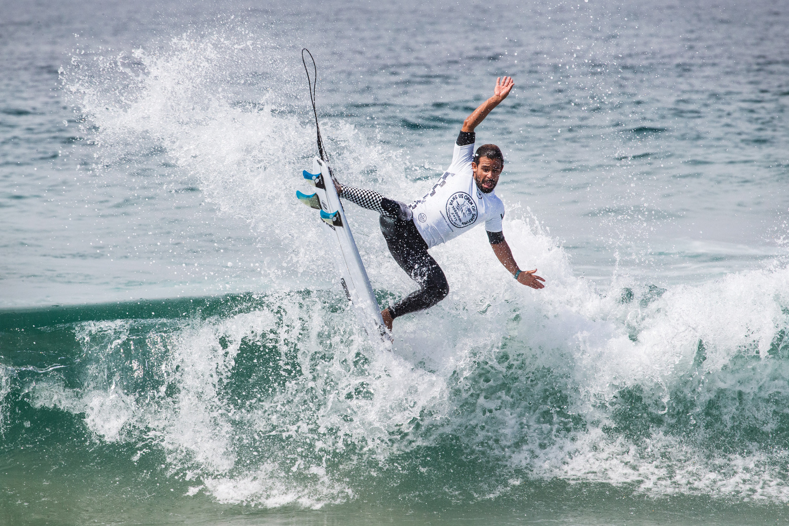 Les petites vagues d'Huntington beach n'ont pas réussi à nos Tahitiens (ici Thomas Hermès)