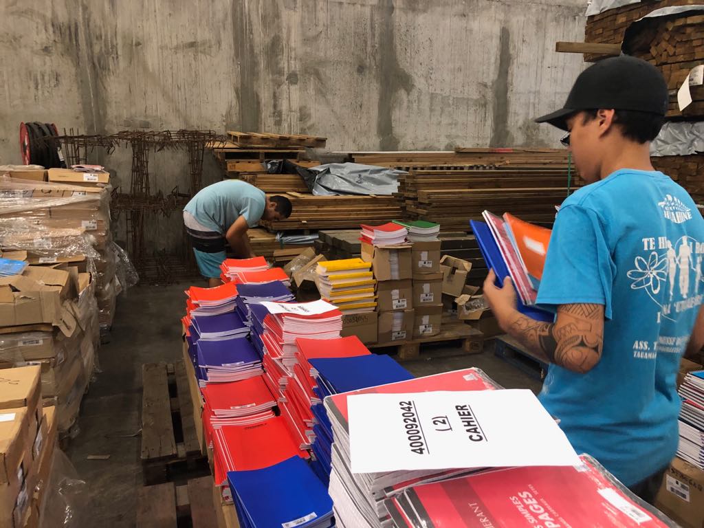 Des kits de fournitures scolaires à 4300 Fcfp l'unité pour le second degré