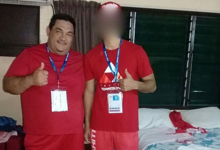 Alexis Frogier à gauche avec Heiraii Mai à Samoa