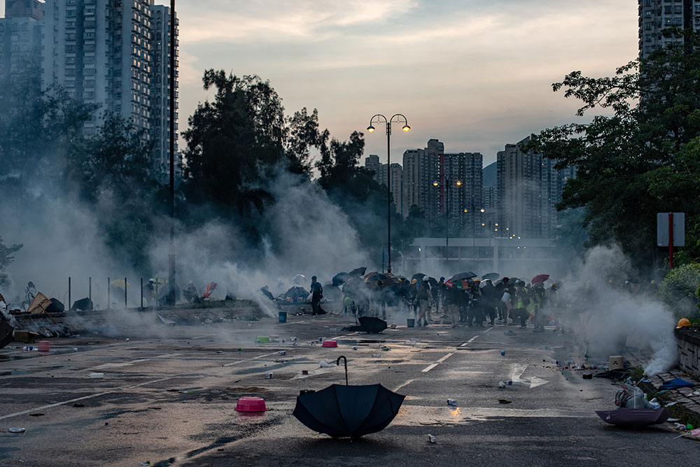 Hong Kong: Pékin promet la mort "par le feu" aux "criminels"