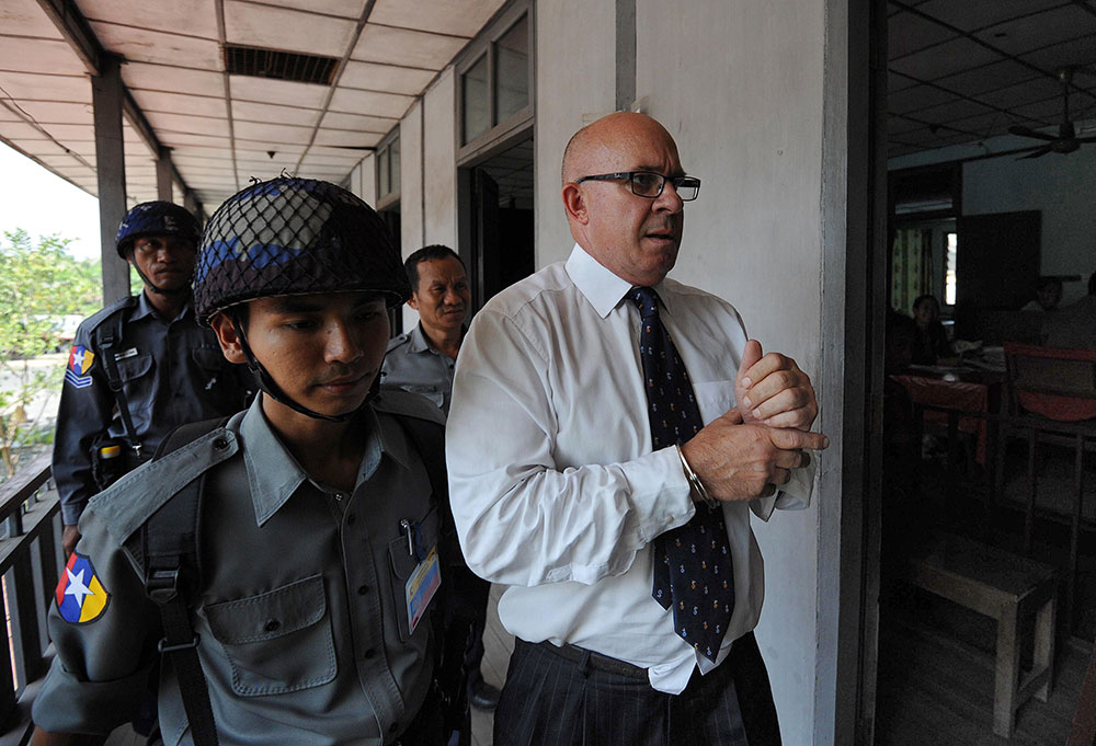 Birmanie: un patron de presse australien condamné à 13 ans de prison dans une affaire de stupéfiants