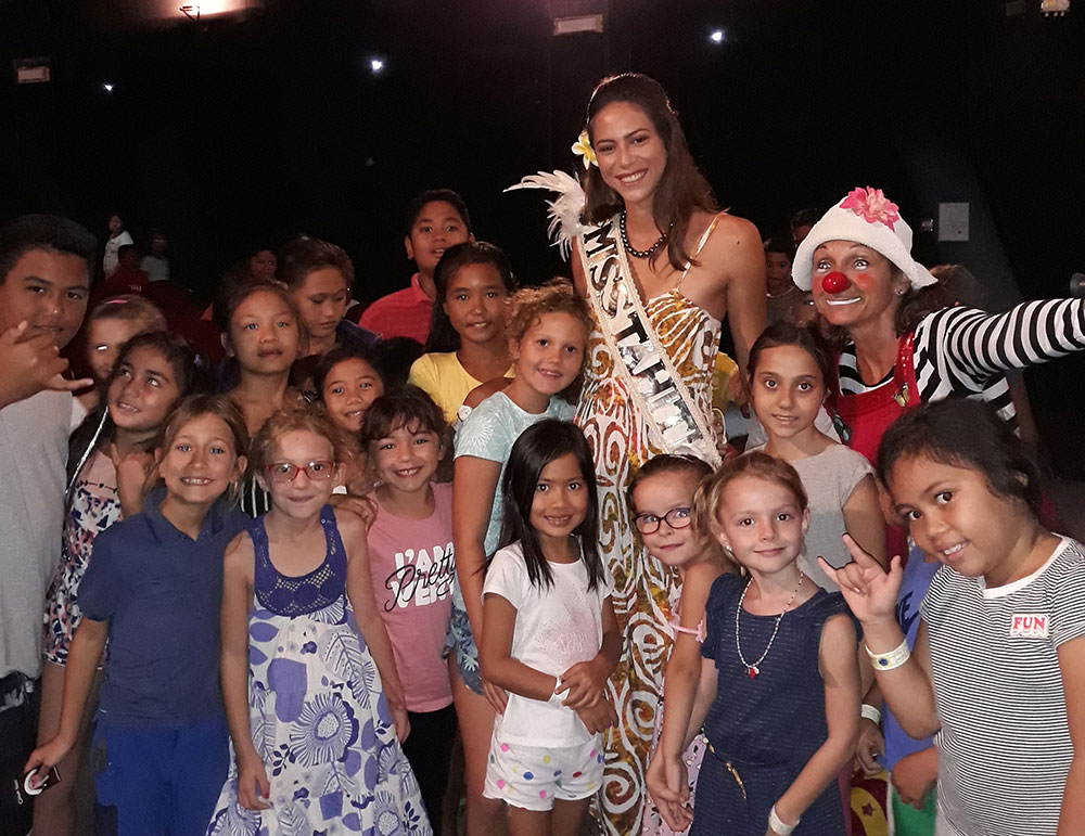 En ouverture de la séance, les cinéphiles en herbe ont rencontré la belle Matahari Bousquet, Miss Tahiti 2019.