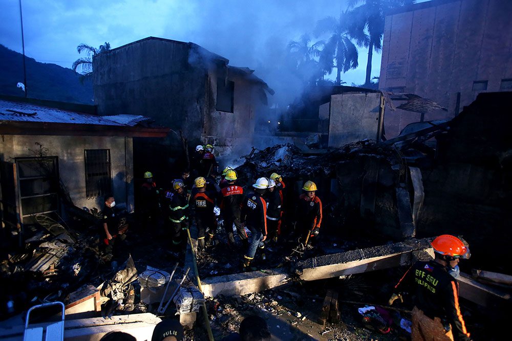 Philippines : neuf morts dans le crash d'un avion ambulance