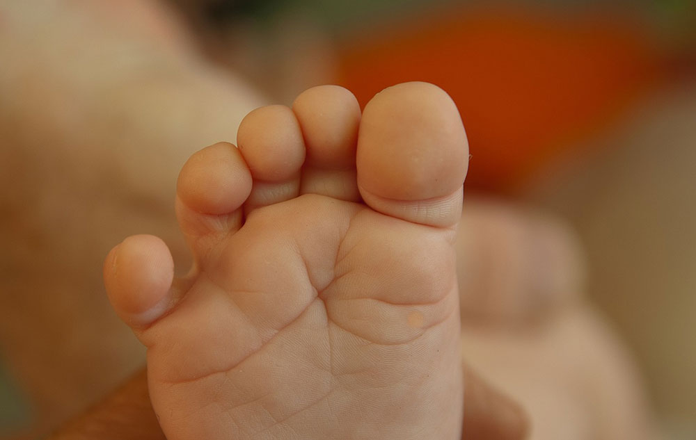Une Tchèque en coma dépassé depuis 117 jours donne naissance à une petite fille