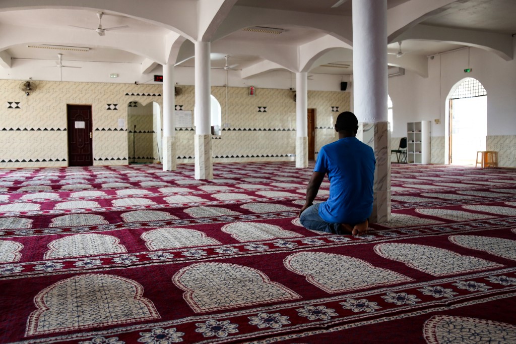 Patrimoine: à Mayotte, la plus vieille mosquée de France se refait une beauté