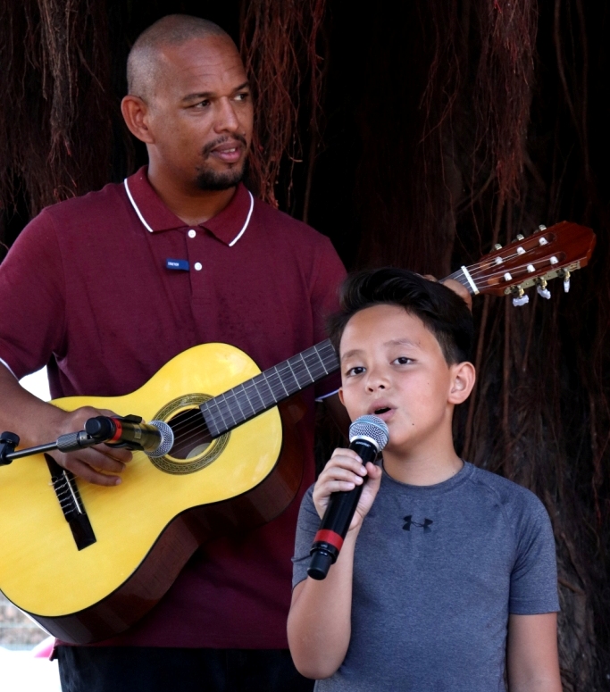 Natihei, "la petite star" au Grand théâtre