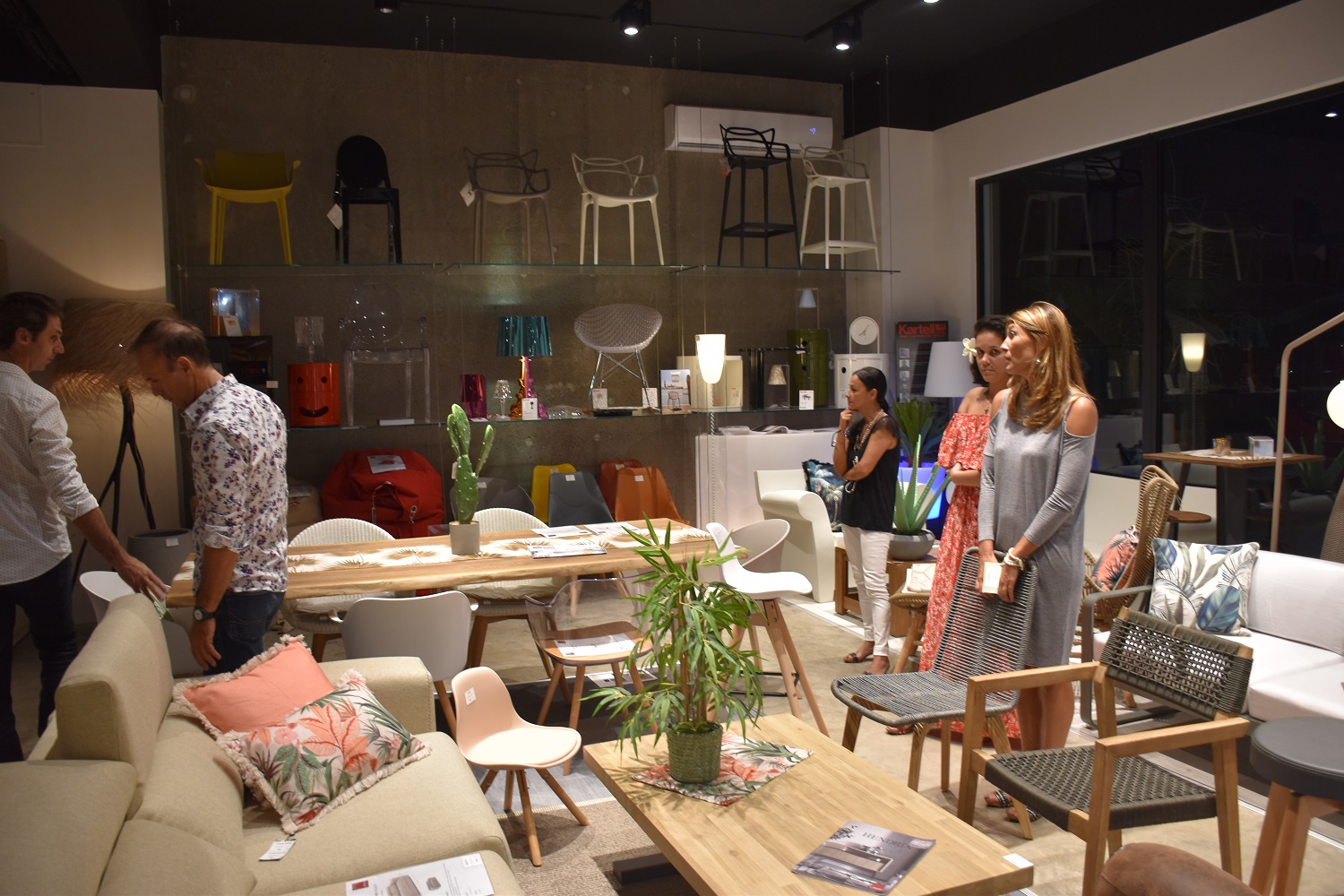 Un nouveau show-room pour Deco Bain & Maison à Taunoa