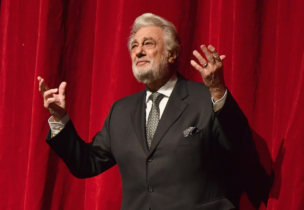 Accusé de harcèlement, Placido Domingo démissionne de l'opéra de Los Angeles