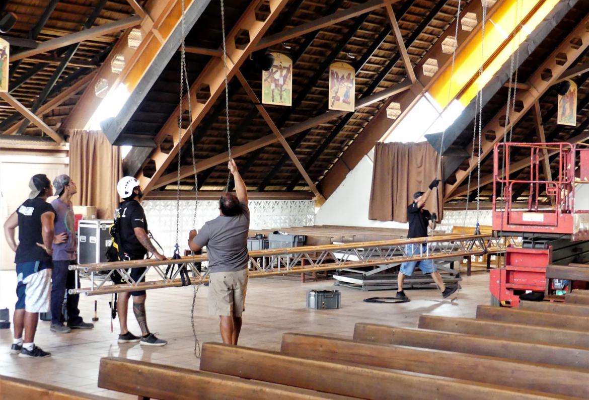 Une messe spéciale est célébrée samedi soir à l'église St-Etienne de Punaauia. Elle sera diffusée en direct sur France 2 en France métropolitaine et au plan local sur Polynésie la 1ère(Photo : Punaauia.pf).