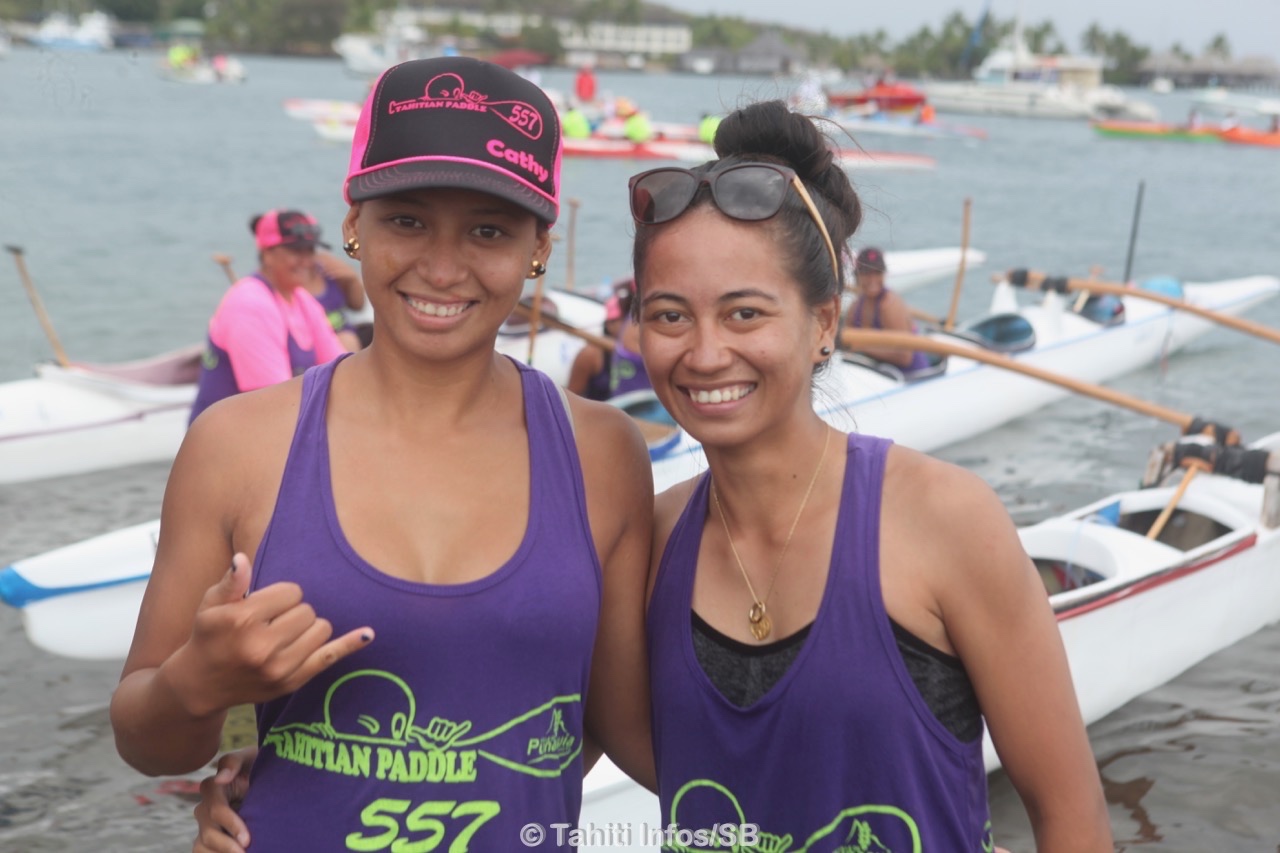 Cathy Lywaut, à gauche, avec sa sœur