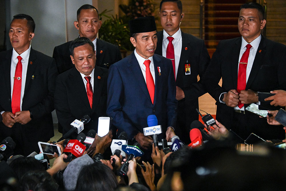 Indonésie: Joko Widodo débute un second mandat sous haute sécurité