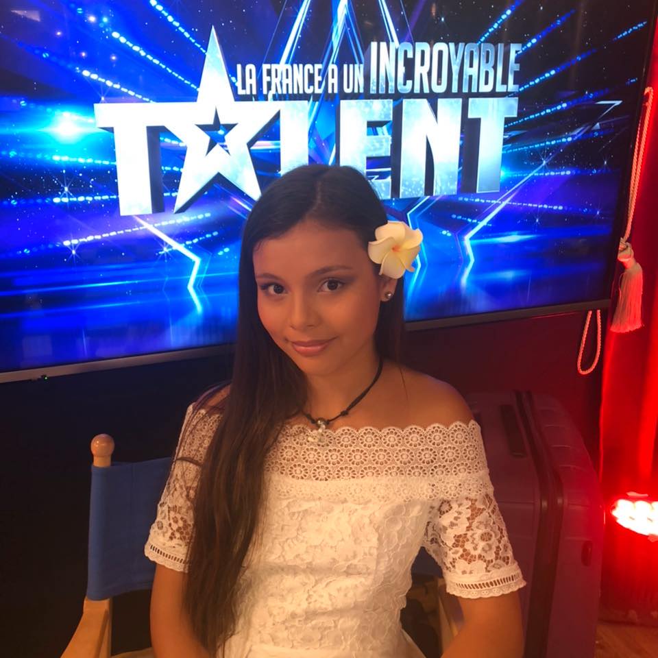 La performance de Tinalei a fait se lever le public et Eric Antoine, membre du jury de l'émission La France a un incroyable talent.