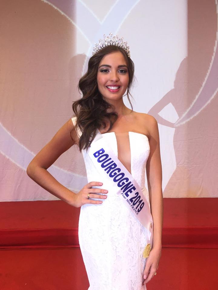 Découvrez les 30 candidates à la succession de Vaimalama Chaves