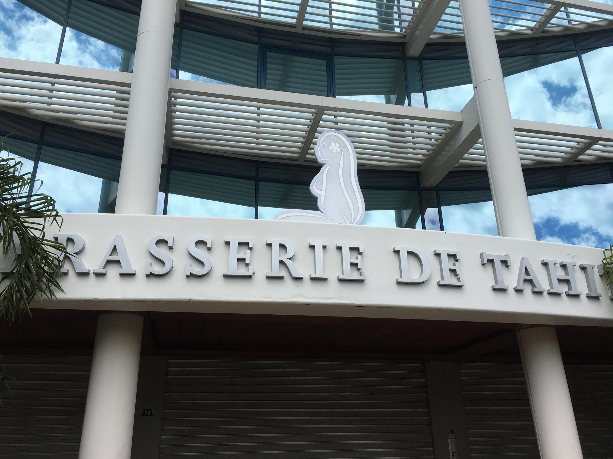 La Brasserie rachète Singapour