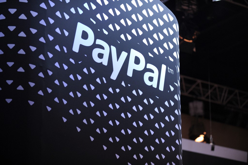 PayPal se retire de Pornhub, qui se dit "dévasté"