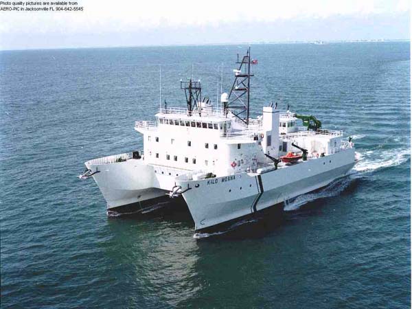 Un catamaran en détresse au sud de Raivavae