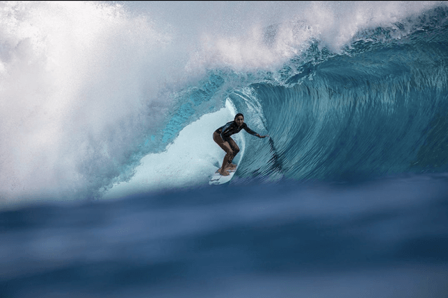 Vahine Fierro a également été récompensée par le "tube de l''année" décerné par le magazine "Surfer"