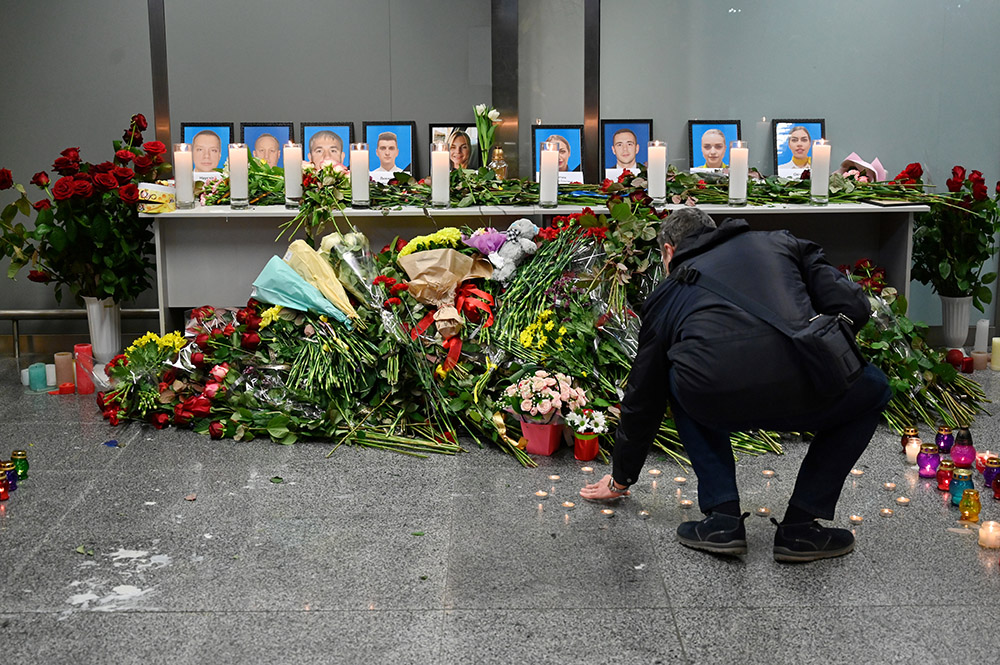 Crash Ukraine International: l'avion a fait demi-tour après un "problème"