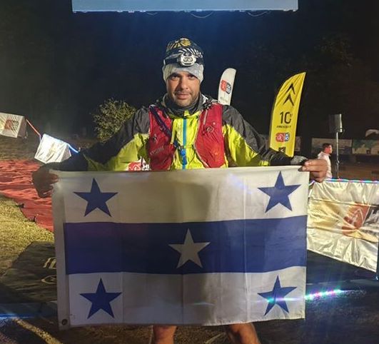 Alexis Crescence termine l'utra trail de Hong Kong