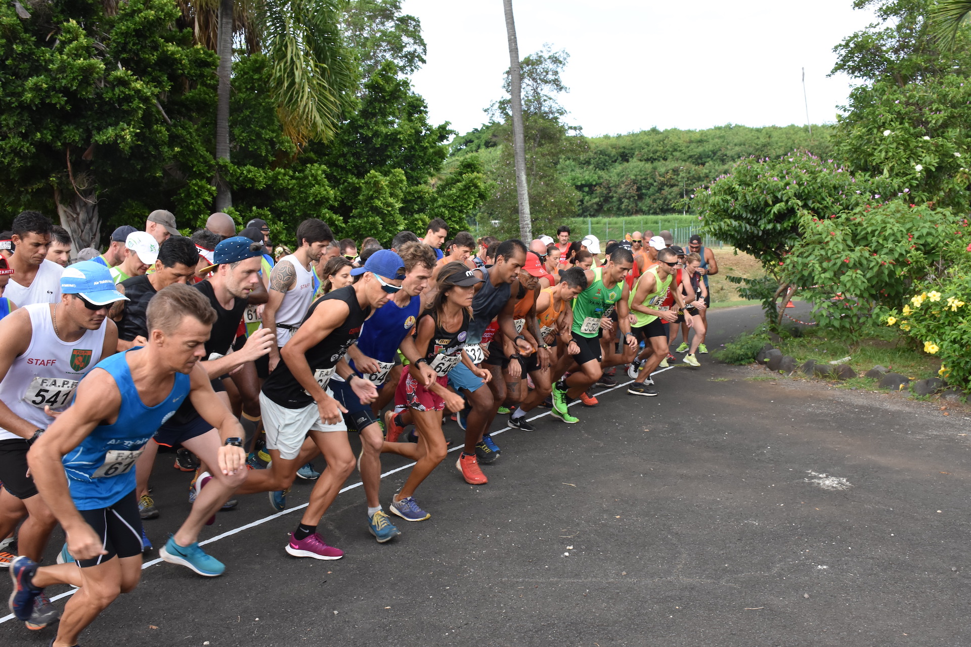 Les athlètes devaient effectuer quatre boucles de 2 kilomètres autour du parc Vairai à Punaauia.