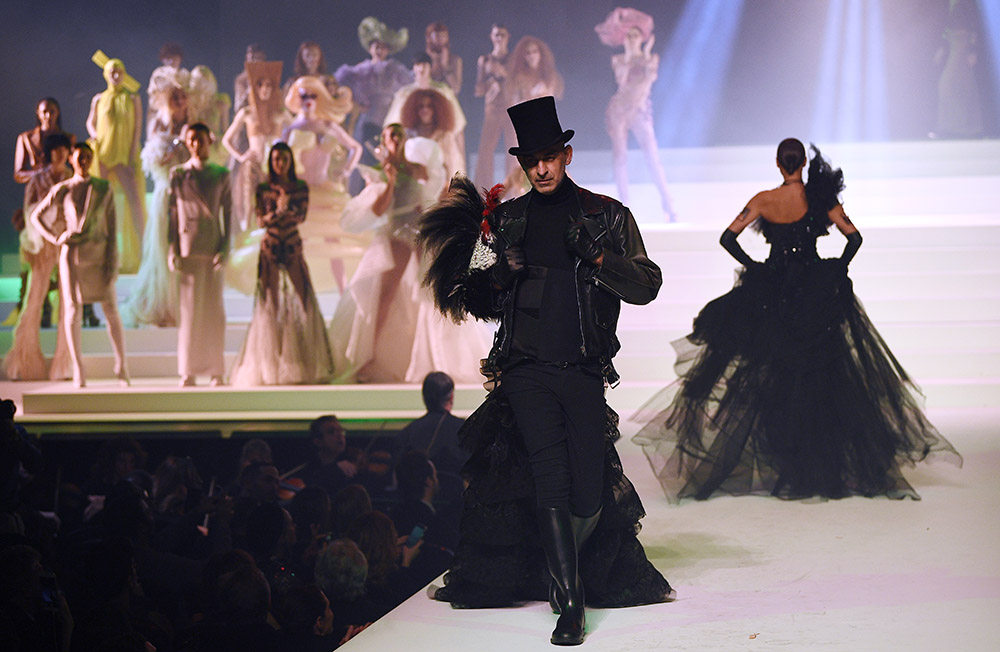 Un dernier défilé féerique pour l'enfant terrible de la mode Jean Paul Gaultier