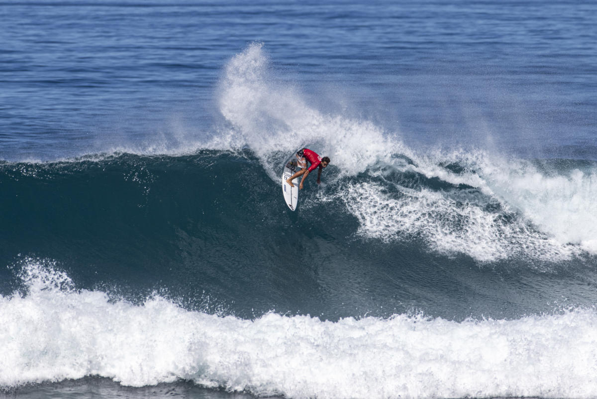 Kauli Vaast est également engagé au Volcom Pipe Pro, un QS 5000, qui doit débuter mercredi à Hawaii. photo WSL / CHLALA