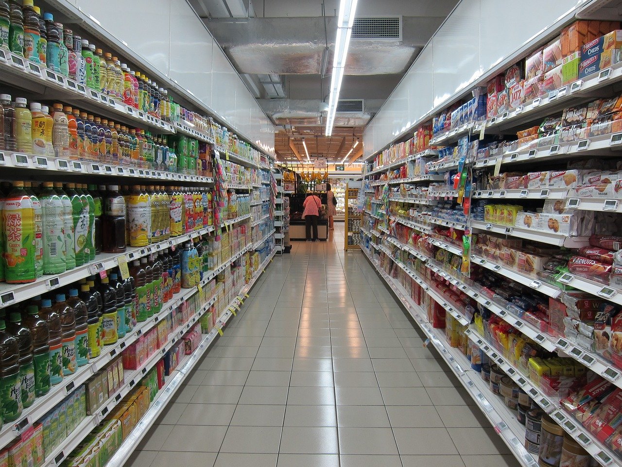 Supermarchés: des "heures calmes" pour aider les autistes à faire les courses
