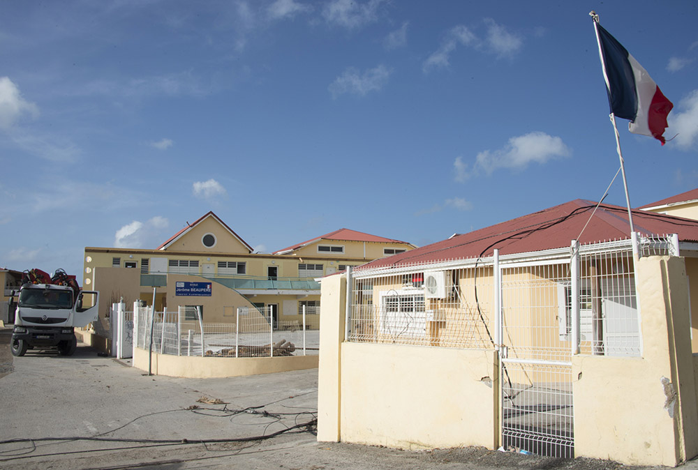 Saint-Martin: Un mois après les violences, la population attend les décisions ministérielles