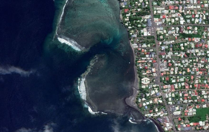 Le corps du jeune homme a été retrouvé sans vie mercredi matin sur un haut-fond connu des pêcheurs du coin, à l'extérieur de la passe Taipiri à Punaauia.
