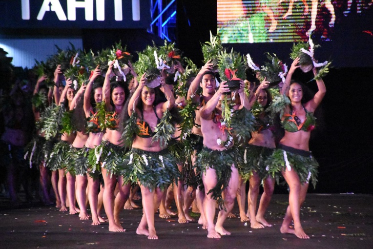 Tere 'Ori à l'épreuve du marae Arahurahu