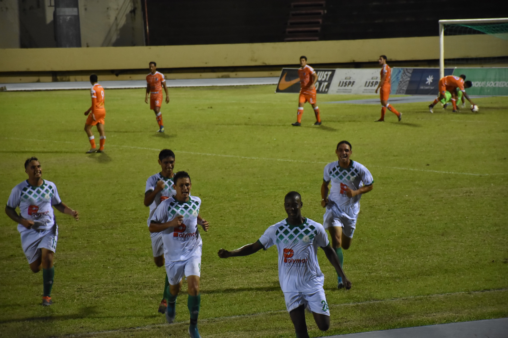 Tiare Tahiti a pu compter sur l'efficacité de son attaquant béninois Bio Odo Chabi qui a redonné l'avantage à son équipe en seconde mi-temps.