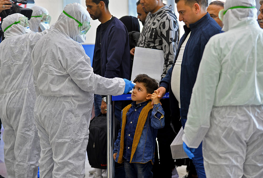 Les cas de coronavirus se multiplient au Moyen-Orient, quatre morts en Iran
