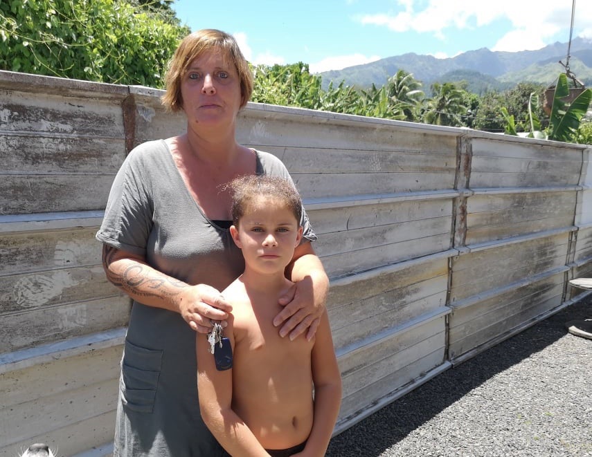 A Pira’e, une famille inquiète après l’effondrement de son mur