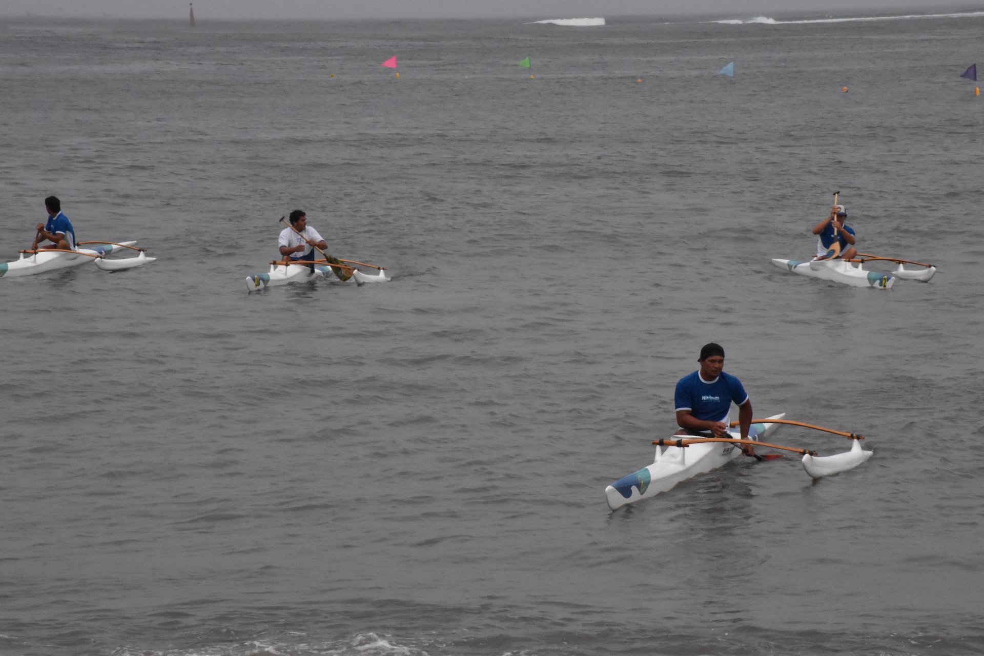 La pluie, le vent et le houle ont perturbé la première journée des sélectives.