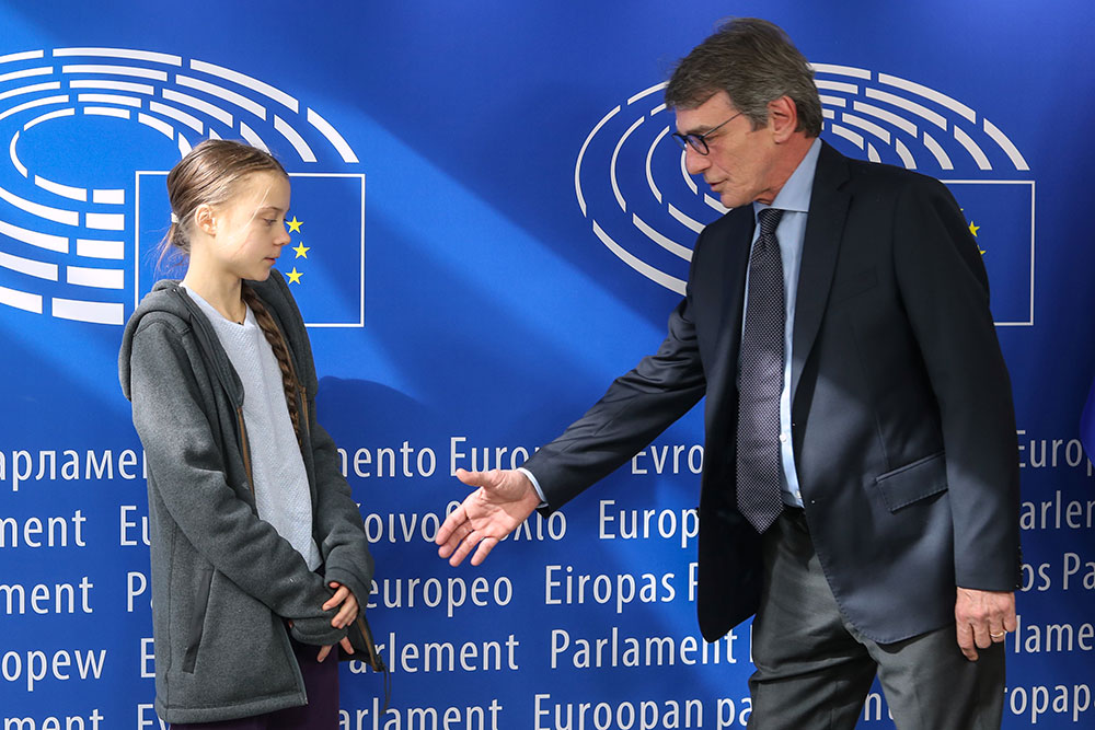 Bruxelles présente sa "loi climat", désavouée par Greta Thunberg