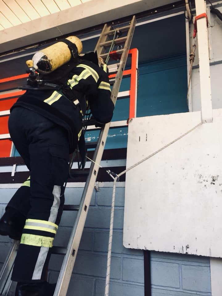 Les pompiers tirent la sirène d'alarme
