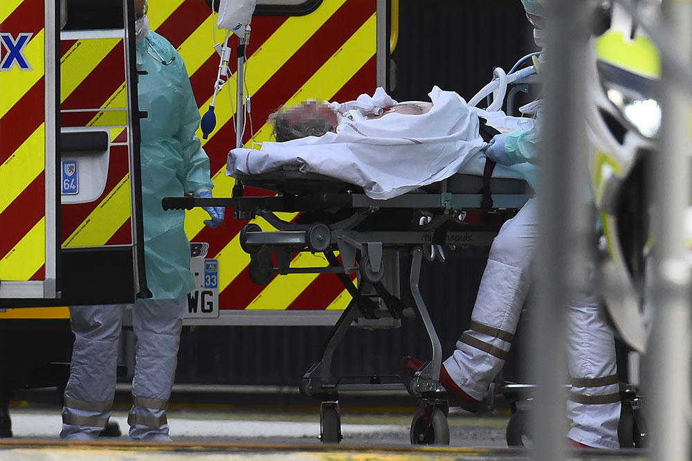 Coronavirus: 48 patients du Grand Est évacués vers la Nouvelle-Aquitaine ce week-end