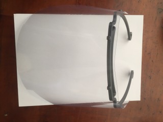 ​Des travailleurs handicapés fabriquent des masques visières au fenua