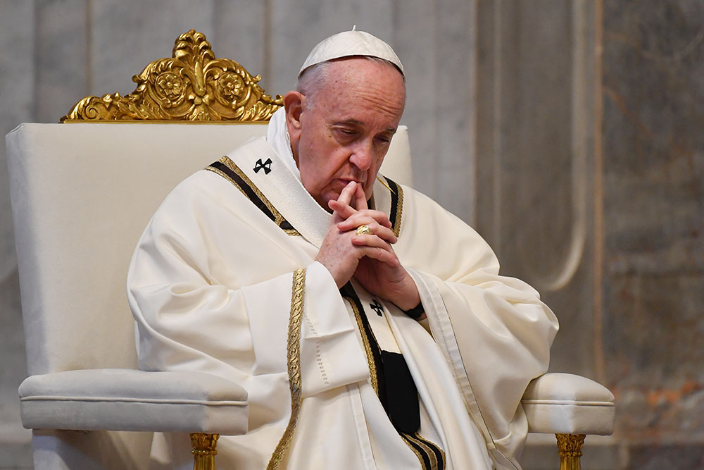 Coronavirus : Pâques désertes, le pape en appelle à la "contagion de l'espérance"