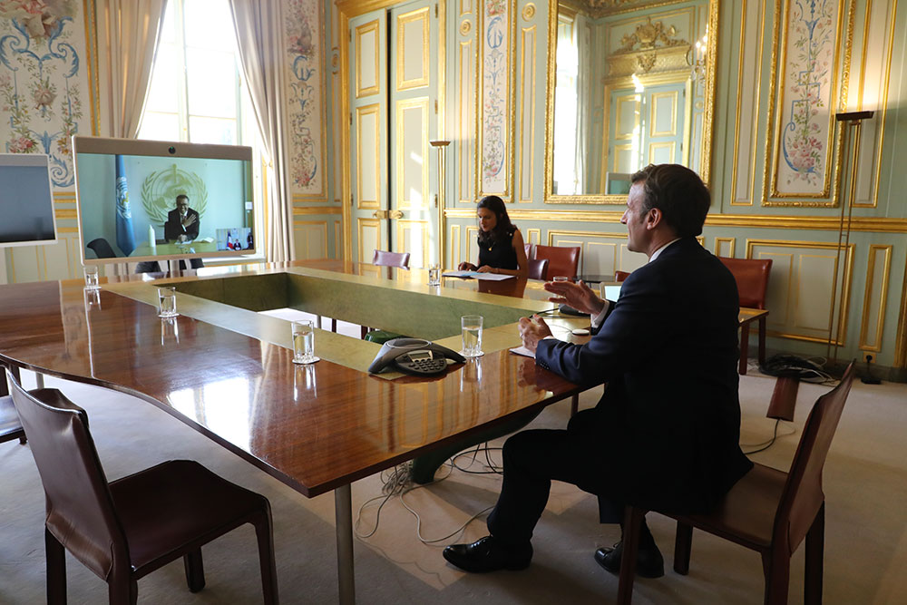 Macron envisage une prolongation du confinement au-delà du 10 mai (entourage)