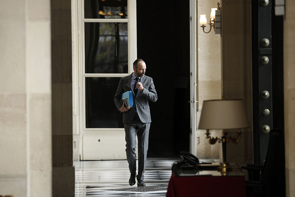 L'Etat va garantir les emprunts de la Nouvelle-Calédonie pour mettre en place un dispositif de chômage partiel