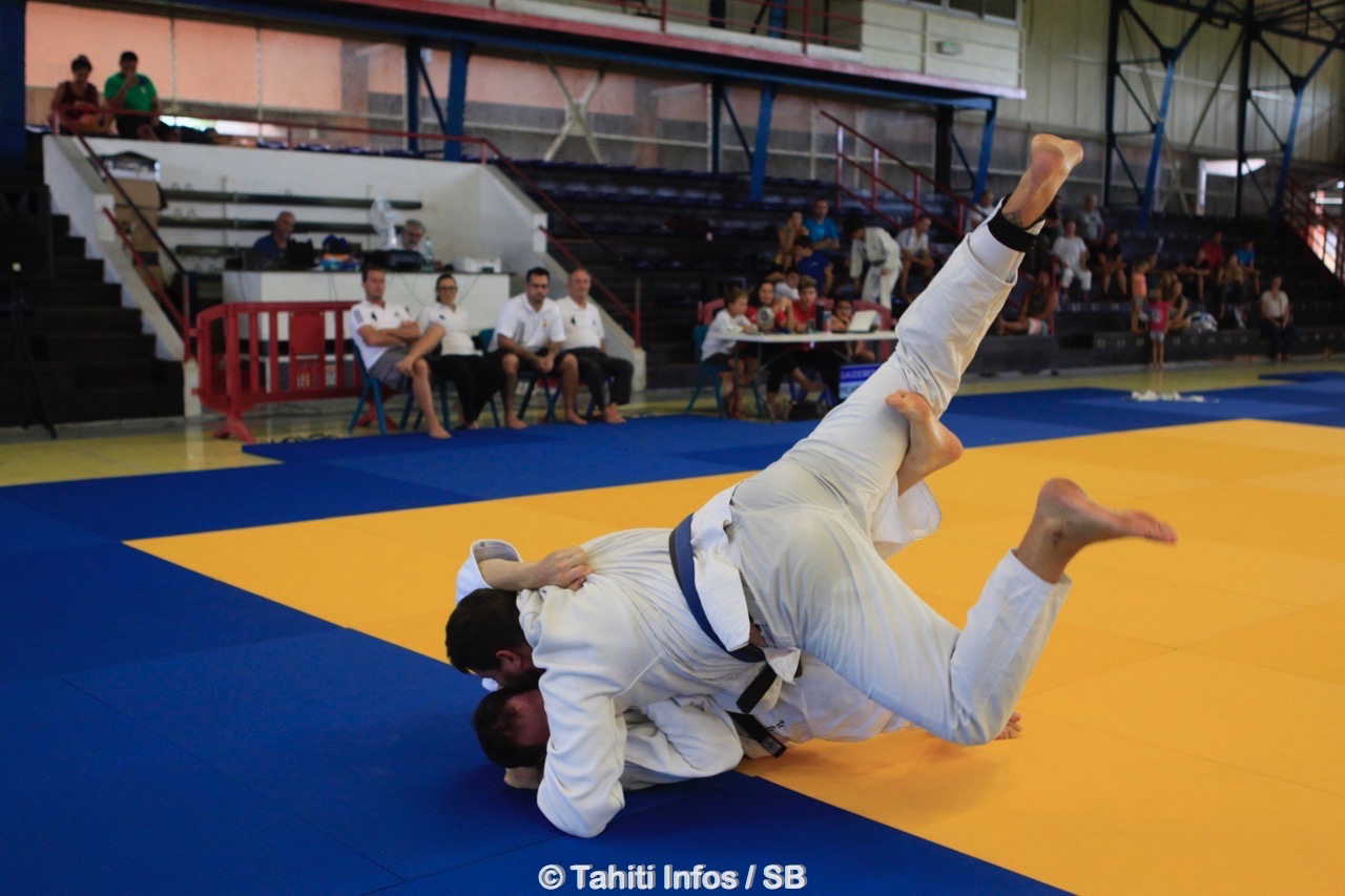 Pour les sports de combat, comme le judo, aucune confrontation ne sera autorisée. Le travail se fera essentiellement en individuel avec les consignes d'un coach.