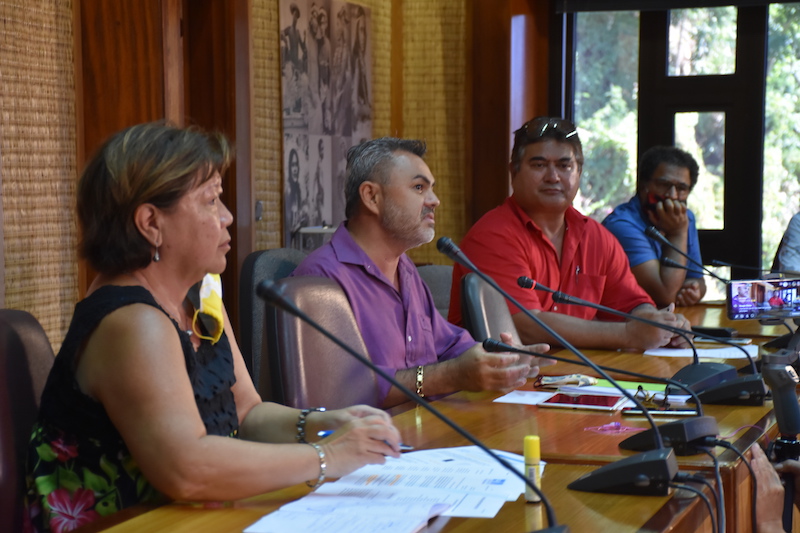 Si "aucun grand point de désaccord n'a été relevé" selon Tepuanui Snow, il rejoint cependant Diana Yen Kow pour dire que la reprise des maternelles n'était "pas souhaitable".