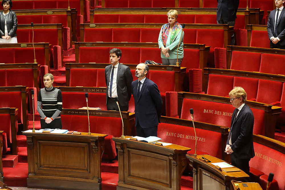 Création d'un 9e groupe à l'Assemblée, LREM perd de justesse la majorité absolue