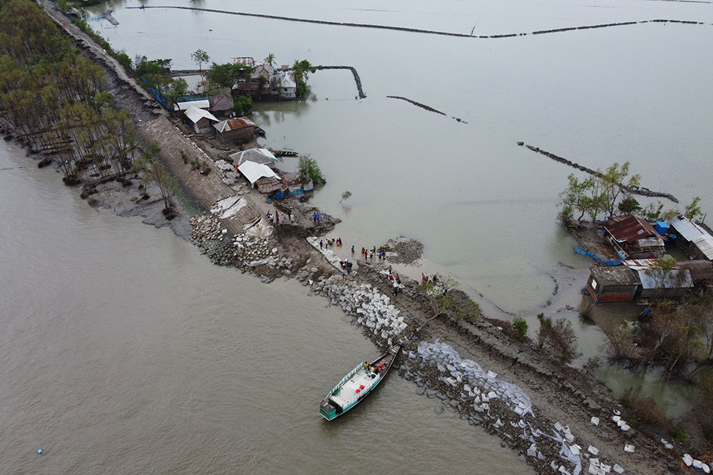L'Inde et le Bangladesh ramassent les débris du cyclone Amphan