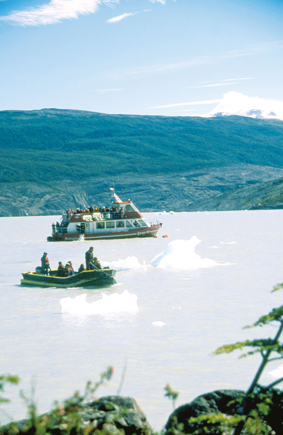 Le bateau qui permet d'accéder au glacier, le "Grey II", appartient à l'Hosteria Lago Grey.