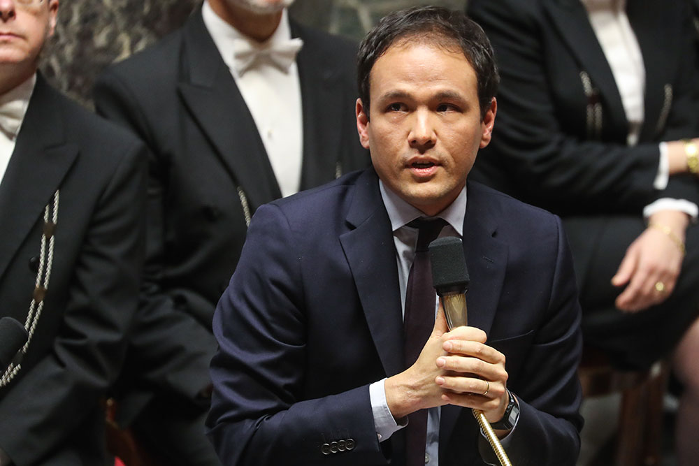 StopCovid: à quelques jours du lancement, l'inquiétude sur les libertés reste vive