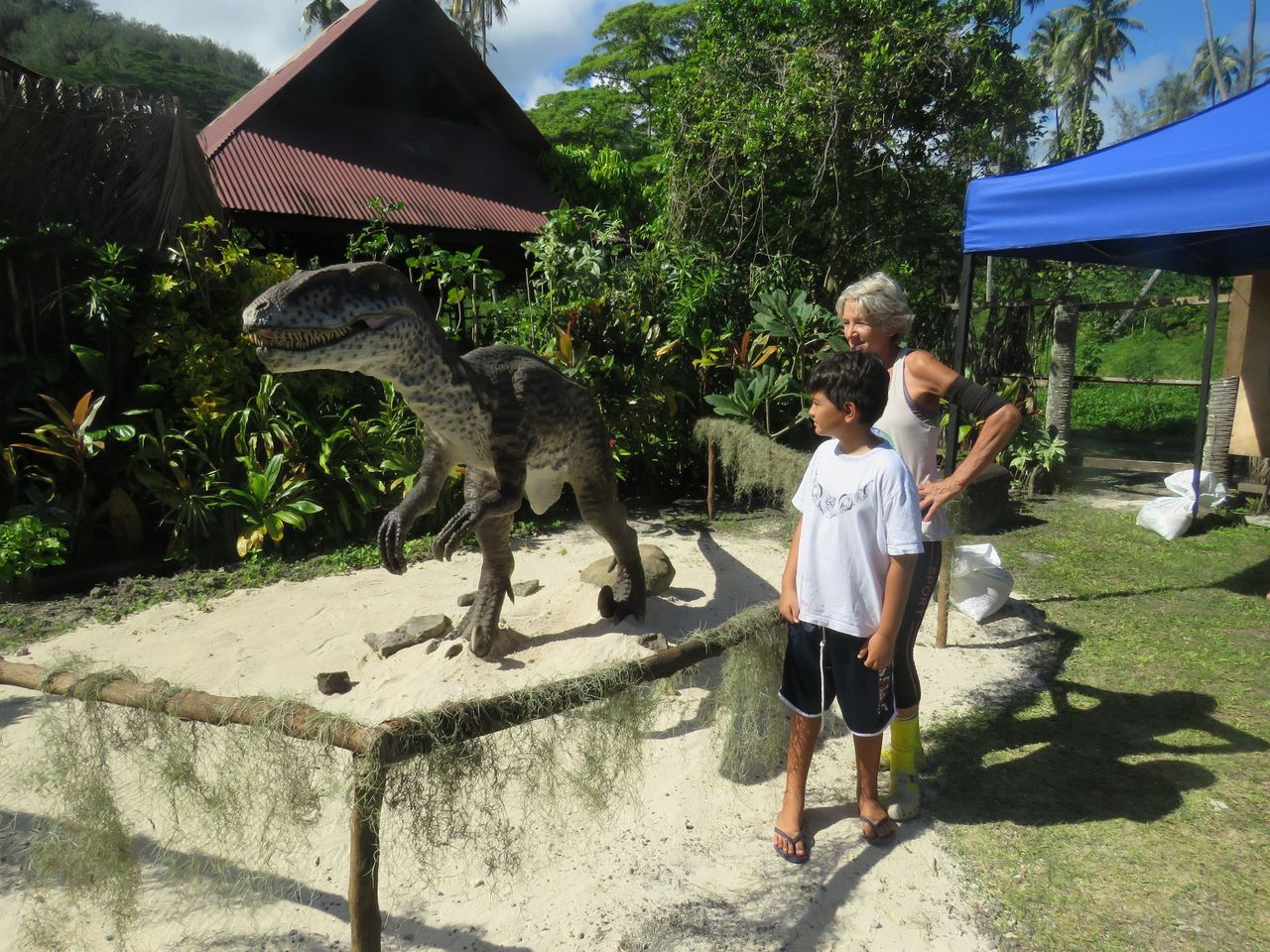 Une réouverture monstrueuse au Tiki Village