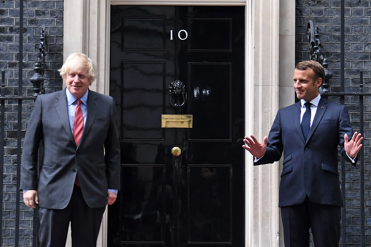 A Londres, Macron salue le "berceau de la France libre"